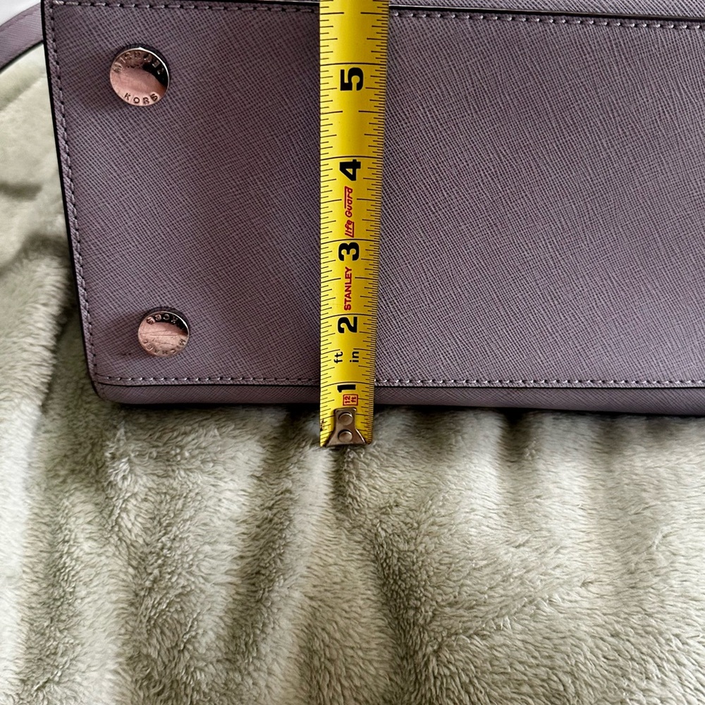 Michael Kors Lilac Selma - Picture 10 of 11